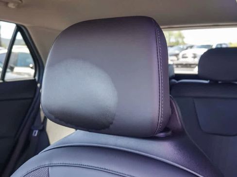 Certified 2023 Kia Niro EX FWD image 22