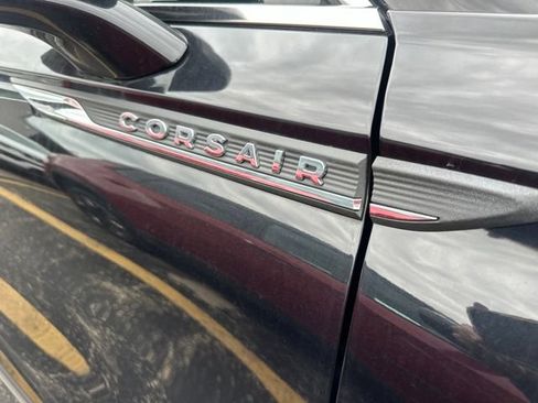 Used 2023 Lincoln Corsair Reserve w/ Equipment Group 201A AWD/4WD image 7