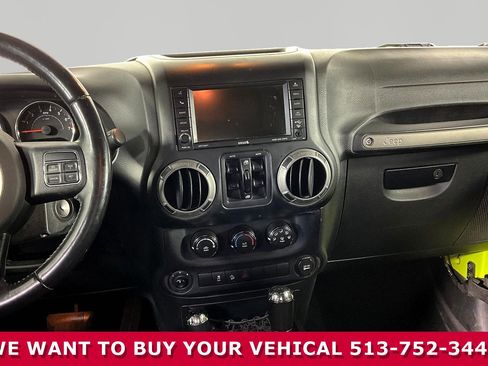 Used 2016 Jeep Wrangler Unlimited Sport w/ Quick Order Package 24S AWD/4WD image 9