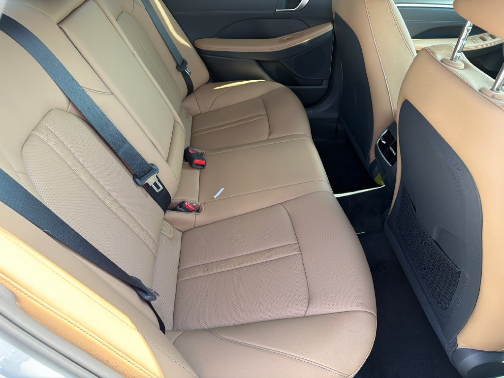 New 2026 Hyundai Sonata Limited FWD image 16