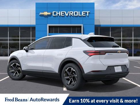 New 2026 Chevrolet Equinox EV LT image 3