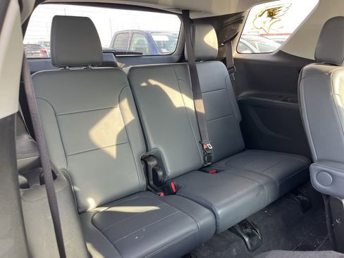 Used 2020 Chevrolet Traverse Premier image 4