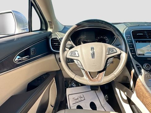 Used 2016 Lincoln MKX Reserve w/ Climate Package AWD/4WD image 23