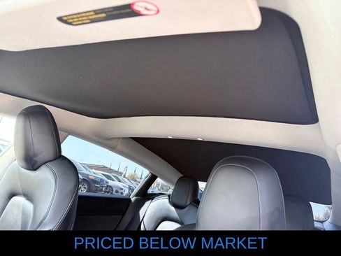 Used 2022 Tesla Model 3 Long Range AWD/4WD image 12