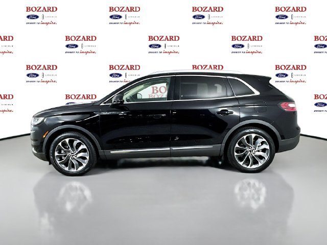 Used 2023 Lincoln Nautilus Reserve w/ Luxury Package AWD/4WD image 5