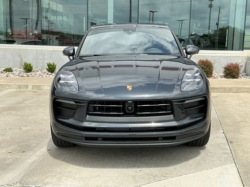 New 2025 Porsche Macan image 10