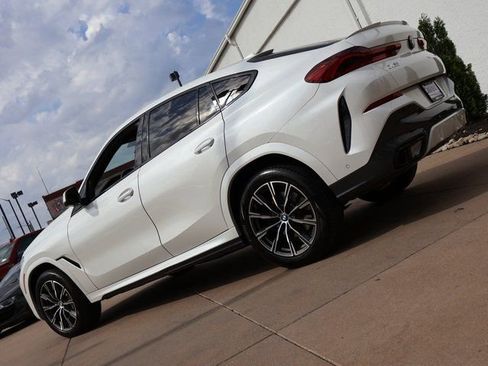 Used 2023 BMW X6 xDrive40i w/ Executive Package AWD/4WD image 5