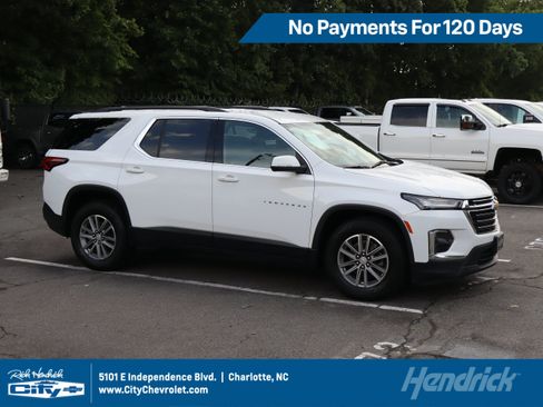 Used 2023 Chevrolet Traverse LT AWD/4WD image 1