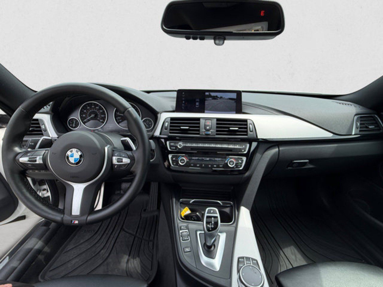 Used 2020 BMW 430i xDrive Coupe w/ M Sport Package AWD/4WD image 13