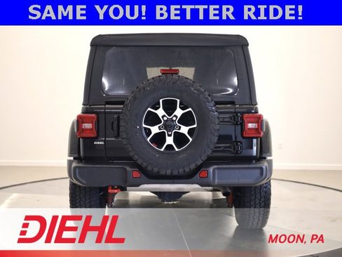 Used 2022 Jeep Wrangler Unlimited Rubicon w/ LED Lighting Group image 4