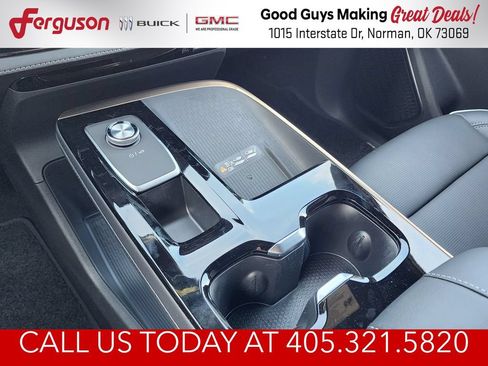 New 2026 Buick Enclave Avenir w/ Super Cruise Package FWD image 31