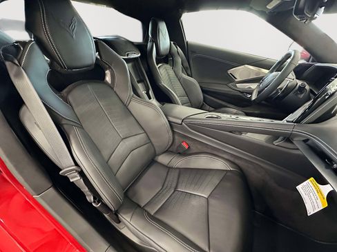 New 2026 Chevrolet Corvette Stingray Premium Cpe w/ Battery Protection Package image 32