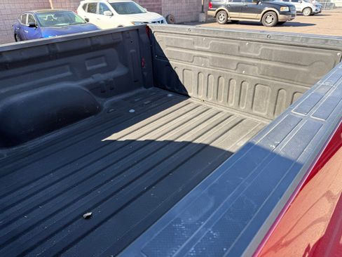 Used 2017 Toyota Tundra SR5 w/ SR5 Upgrade Package image 9