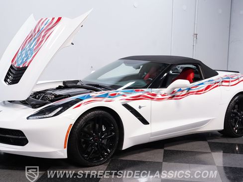 Used 2018 Chevrolet Corvette Stingray Convertible w/ 1LT RWD image 26