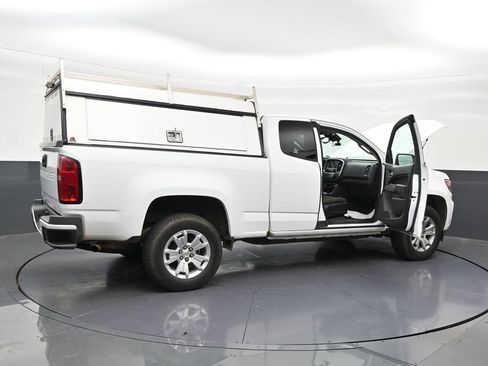 Used 2022 Chevrolet Colorado LT w/ Safety Package RWD image 30