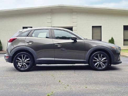 Used 2018 MAZDA CX-3 Touring AWD/4WD image 10