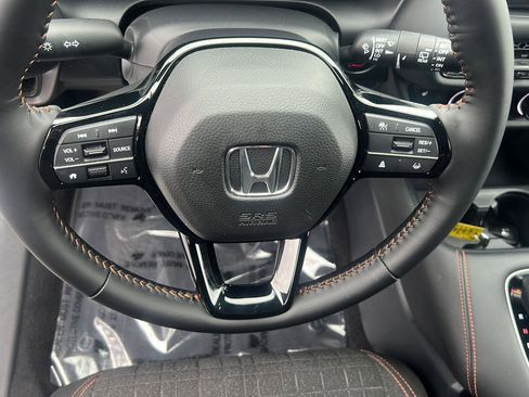 Certified 2023 Honda HR-V Sport image 17