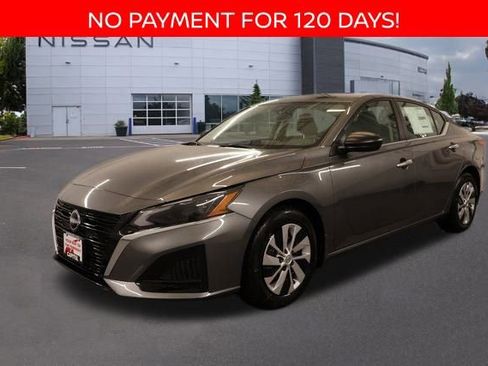 New 2025 Nissan Altima 2.5 S image 4