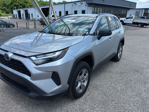 Used 2024 Toyota RAV4 LE AWD/4WD image 1