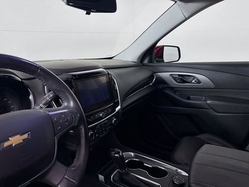 Used 2018 Chevrolet Traverse LT image 10
