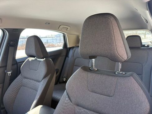 Used 2023 Nissan Ariya FWD image 18