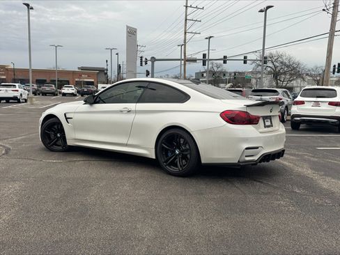 Used 2019 BMW M4 Coupe w/ Executive Package image 3