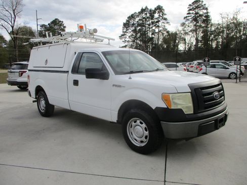 Used 2010 Ford F150 STX image 11