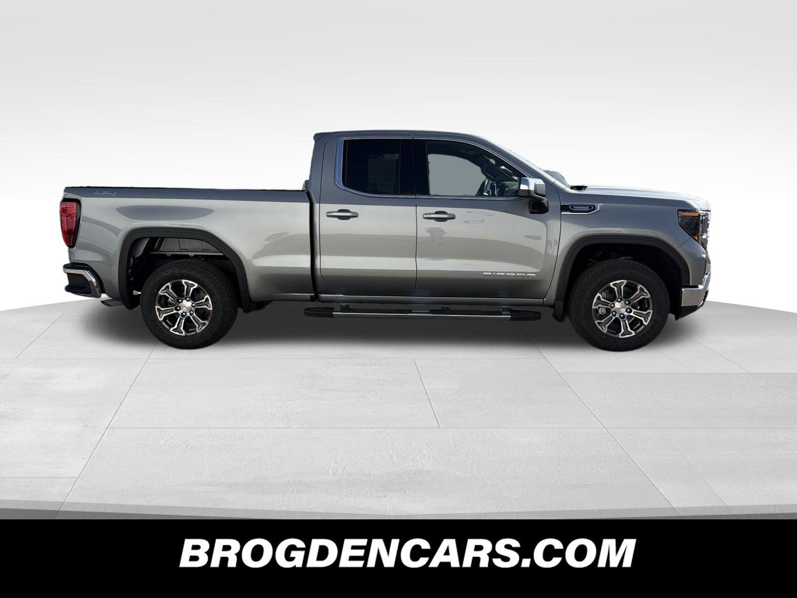 New 2026 GMC Sierra 1500 SLE AWD/4WD image 2