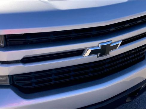 Used 2020 Chevrolet Silverado 1500 RST w/ Texas Edition image 26