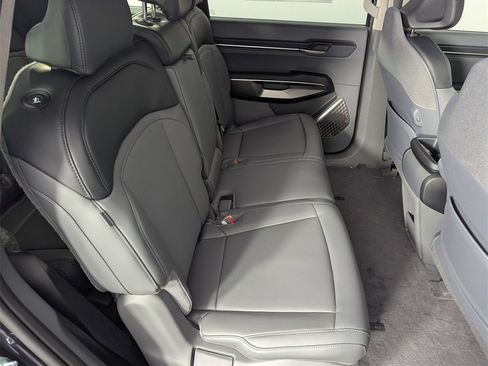 New 2026 Kia EV9 Light image 34