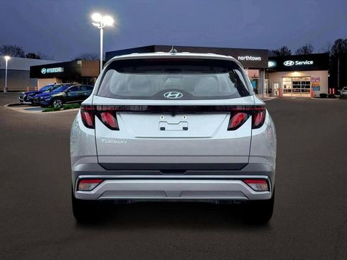 New 2026 Hyundai Tucson SE FWD image 6