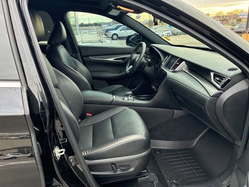 Used 2022 INFINITI QX50 Luxe w/ Appearance Package image 14