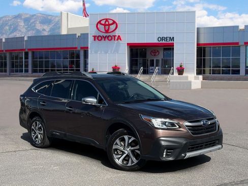 Used 2021 Subaru Outback Touring XT AWD/4WD image 1