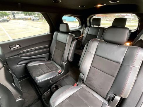 Used 2022 Dodge Durango R/T w/ Blacktop Package AWD/4WD image 29