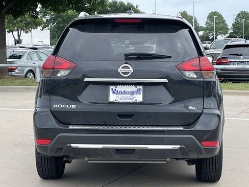 Used 2017 Nissan Rogue SL FWD image 5