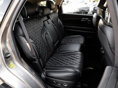 Used 2021 Genesis GV80 3.5T Advanced + w/ Prestige Package 07 image 47