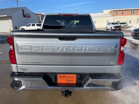 Used 2024 Chevrolet Silverado 1500 LT image 15