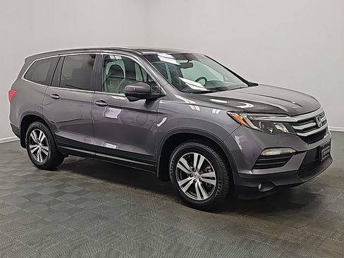 Used 2017 Honda Pilot EX-L image 2