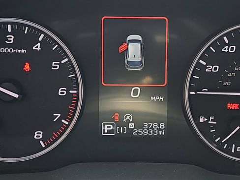 Used 2024 Subaru Crosstrek 2.5i Limited AWD/4WD image 18