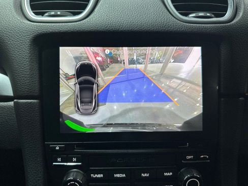 Used 2019 Porsche 718 Cayman RWD image 57