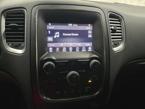 Used 2019 Dodge Durango SXT image 25