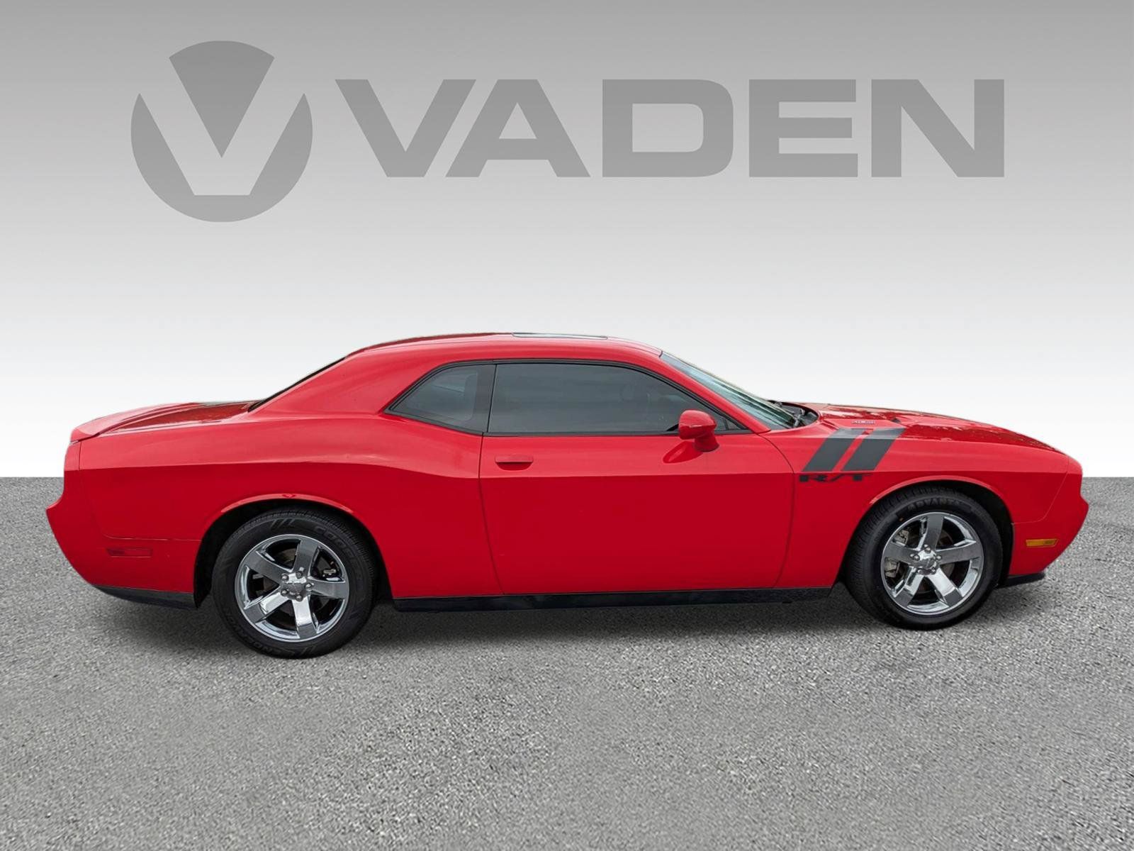 Used 2013 Dodge Challenger R/T RWD image 20
