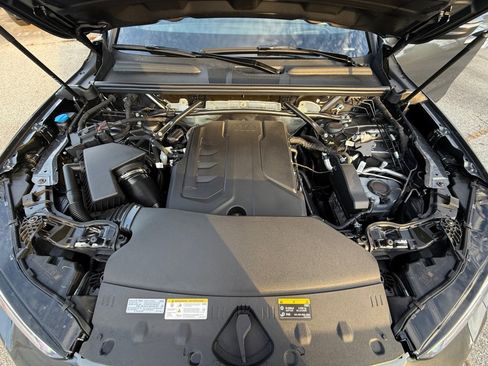 New 2025 Audi Q5 Premium Plus image 16