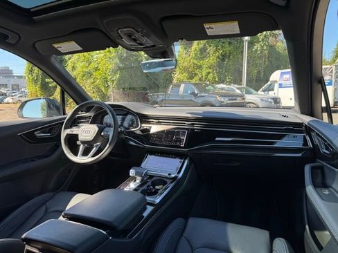 Certified 2025 Audi Q7 3.0T Prestige w/ Prestige Package image 19
