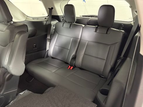 New 2026 Ford Explorer Active w/ Active Comfort Package RWD image 30