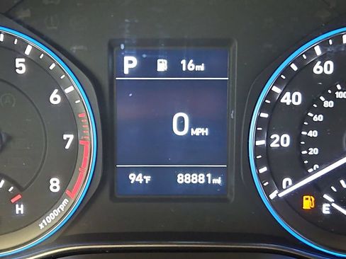Used 2019 Hyundai Kona SE AWD/4WD image 16