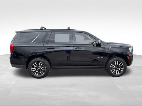 Used 2021 GMC Yukon AT4 w/ AT4 Premium Plus Package AWD/4WD image 8