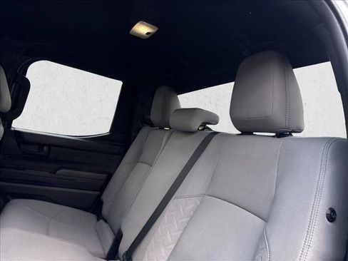 Certified 2024 Toyota Tacoma SR5 AWD/4WD image 24