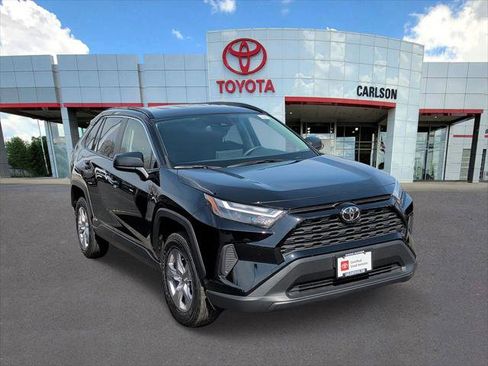 Certified 2025 Toyota RAV4 LE image 5