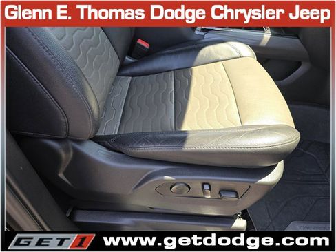 Used 2022 Chevrolet Silverado 1500 ZR2 w/ Technology Package AWD/4WD image 32